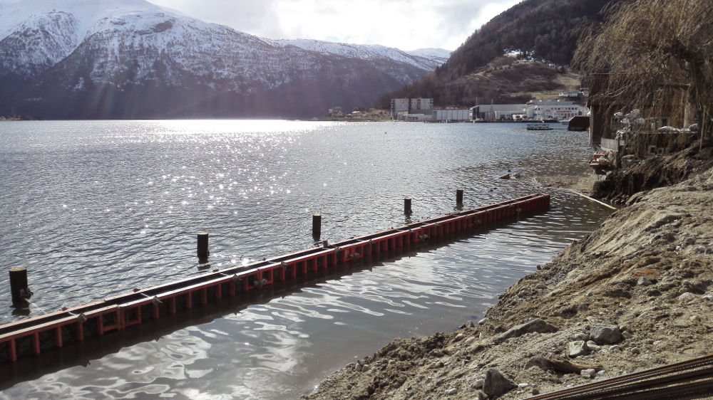 FJORDSTI: Fjordstien i Sogndal kan bli ein autostrada med hjelp av gruvefyllmasse.