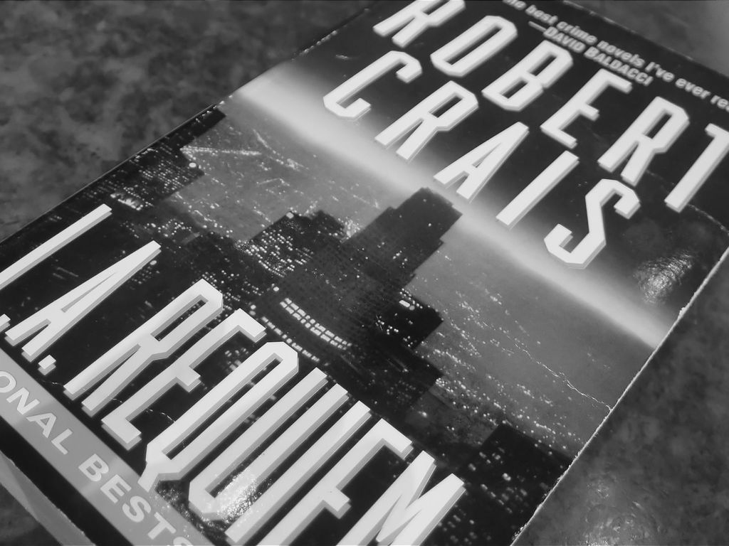 Bokomslaget til Robert Crais sin roman L. A. Requiem.